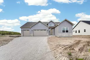 1251 Valley Hill Ln, Racine, WI 53182 - Photo 26