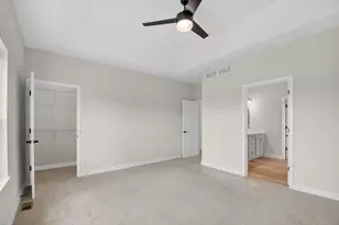 1251 Vly Hl Ln, Racine, WI 53182 - Photo 22