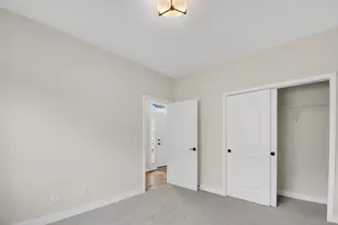 1251 Vly Hl Ln, Racine, WI 53182 - Photo 32