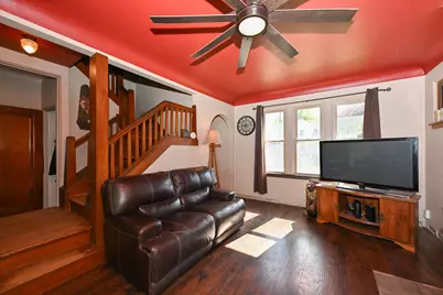 2040  Saint Clair St, Racine, WI 53402 - Photo 4
