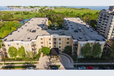 1300 N Prospect Ave #403, Milwaukee, WI 53202 - Photo 48