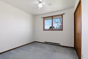 1412 Field Tree Ln, Oostburg, WI 53070 - Photo 16