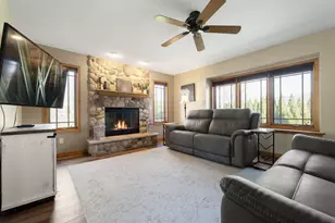 248 Bastogne Ct, Belgium, WI 53004 - Photo 6
