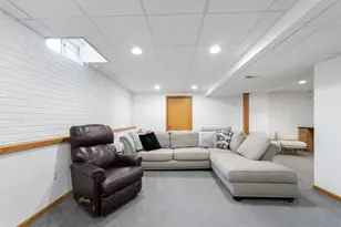 248 Bastogne Ct, Belgium, WI 53004 - Photo 22