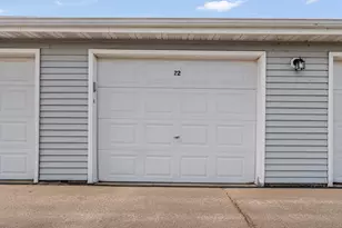 1226 E Decorah Rd, West Bend, WI 53095 - Photo 20