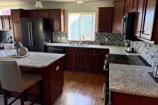 707 Belmont Dr, Watertown, WI 53094 - Photo 8