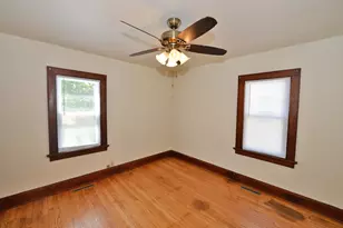 2931 Olive St, Racine, WI 53403 - Photo 14