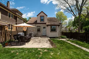 2505 N 62nd St, Wauwatosa, WI 53213 - Photo 32