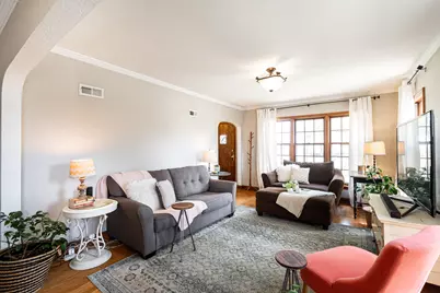 2505 N 62nd St, Wauwatosa, WI 53213 - Photo 6