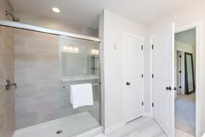 310  Paradise Ct, Hartland, WI 53029 - Photo 24