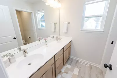 310  Paradise Ct, Hartland, WI 53029 - Photo 30