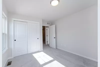 310  Paradise Ct, Hartland, WI 53029 - Photo 38
