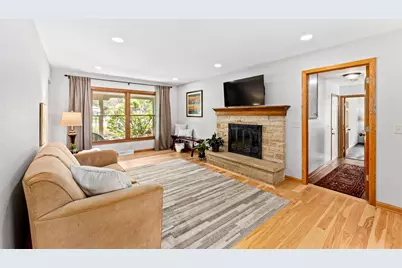 18360  Tilton Ln, Brookfield, WI 53045 - Photo 16