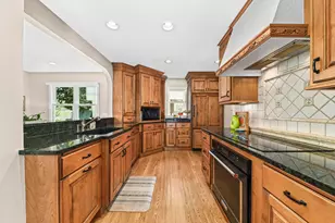 5246 N Kent Ave, Whitefish Bay, WI 53217 - Photo 10