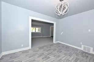 3052 N 40th St, Milwaukee, WI 53210 - Photo 10
