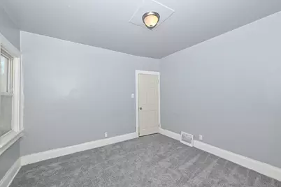 3052 N 40th St, Milwaukee, WI 53210 - Photo 16