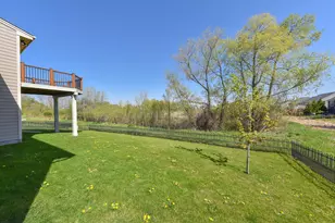 1800 Aster St, Port Washington, WI 53074 - Photo 6