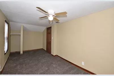 3209  Charles St, Racine, WI 53402 - Photo 32