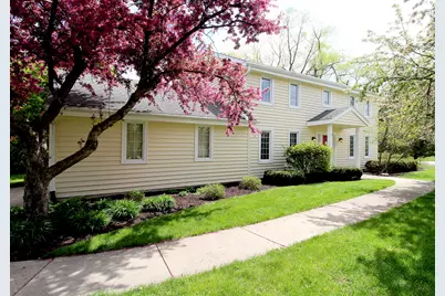 9432 W Stanford Ct, Mequon, WI 53097 - Photo 1