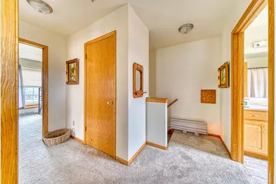 504 N 6th St, Racine, WI 53185 - Photo 10
