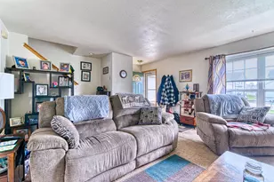 504 N 6th St, Racine, WI 53185 - Photo 16