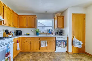 504 N 6th St, Racine, WI 53185 - Photo 20
