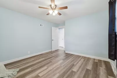 4500 S Packard Ave, Cudahy, WI 53110 - Photo 14