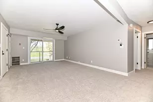 N82W13500 Fond du Lac Ave, Menomonee Falls, WI 53051 - Photo 8