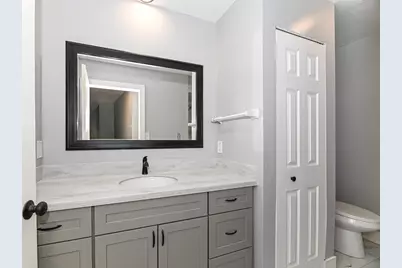 N82W13500  Fond Du Lac Ave #A203, Menomonee Falls, WI 53051 - Photo 26