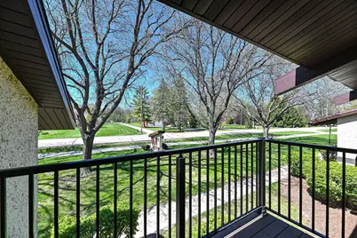 N82W13500  Fond Du Lac Ave #A203, Menomonee Falls, WI 53051 - Photo 30