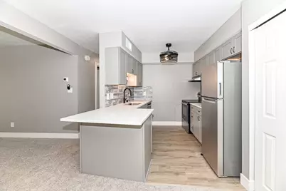 N82W13500  Fond Du Lac Ave #A203, Menomonee Falls, WI 53051 - Photo 12