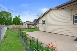 1507 Mohawk Ln, Waukesha, WI 53186 - Photo 32