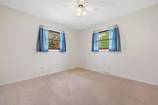 1507 Mohawk Ln, Waukesha, WI 53186 - Photo 20