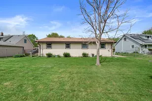 1507 Mohawk Ln, Waukesha, WI 53186 - Photo 40