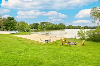 10333 N Versailles Ct, Mequon, WI 53092 - Photo 28