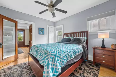 2016 E Newton Ave #2018, Shorewood, WI 53211 - Photo 16