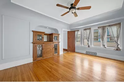 2016 E Newton Ave #2018, Shorewood, WI 53211 - Photo 24