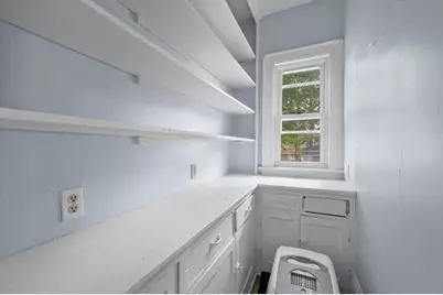 2016 E Newton Ave #2018, Shorewood, WI 53211 - Photo 32