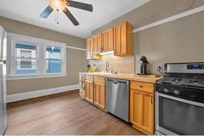 2016 E Newton Ave #2018, Shorewood, WI 53211 - Photo 10