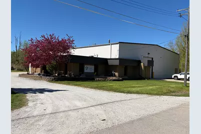2415  St. Ritas Rd, Racine, WI 53402 - Photo 2