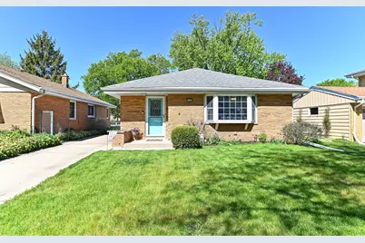 4131 N 93rd St, Wauwatosa, WI 53222 - Photo 28