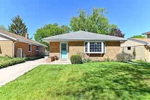 4131 N 93rd St, Wauwatosa, WI 53222 - Photo 28