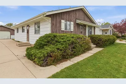 6185 S Merrill Ave, Cudahy, WI 53110 - Photo 2