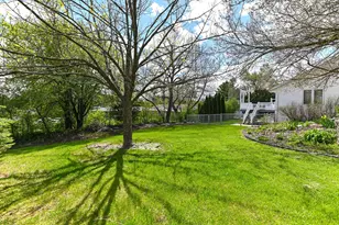 12405 W North Ln, New Berlin, WI 53151 - Photo 38