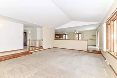 12405 W North Ln, New Berlin, WI 53151 - Photo 6