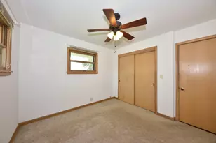 2964 S 104th St, West Allis, WI 53227 - Photo 12