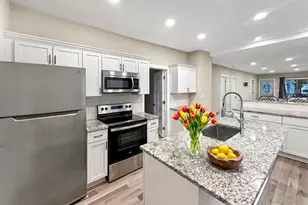 86 Lighthouse Ct, Sheboygan, WI 53081 - Photo 4