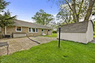 12610 W St Marys Dr, New Berlin, WI 53151 - Photo 24