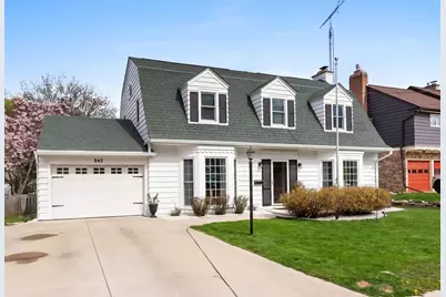845 N 5th St, Manitowoc, WI 54220 - Photo 1