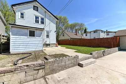 2445 S 62nd St #2447, West Allis, WI 53219 - Photo 26